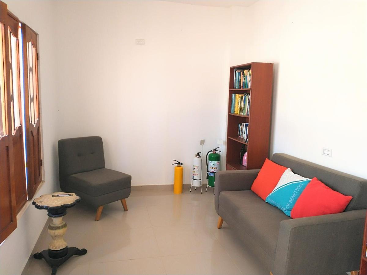 Cc House Cartagena Hostel Bagian luar foto